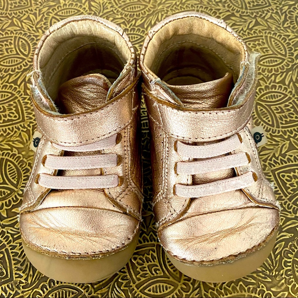 Old Sole Shoes- baby high tops Gold - sz 4